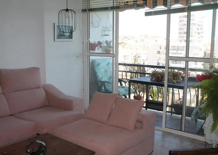 Coty's Beach, En Casa Compartida * Benalmádena