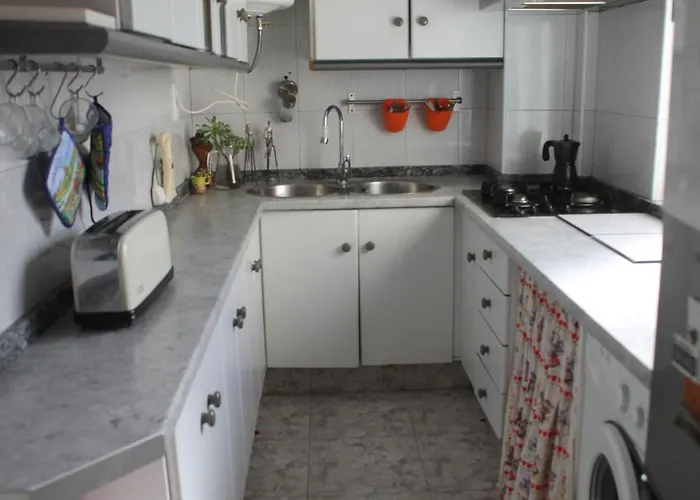 Coty's Beach, En Casa Compartida *