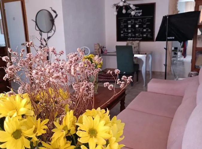 Coty's Beach, En Casa Compartida Quarto em Acomodações Particulares